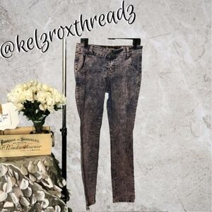 LIKE NEW Jou Jou Purple Acid Wash Skinny Denim Jeans SZ 9/10